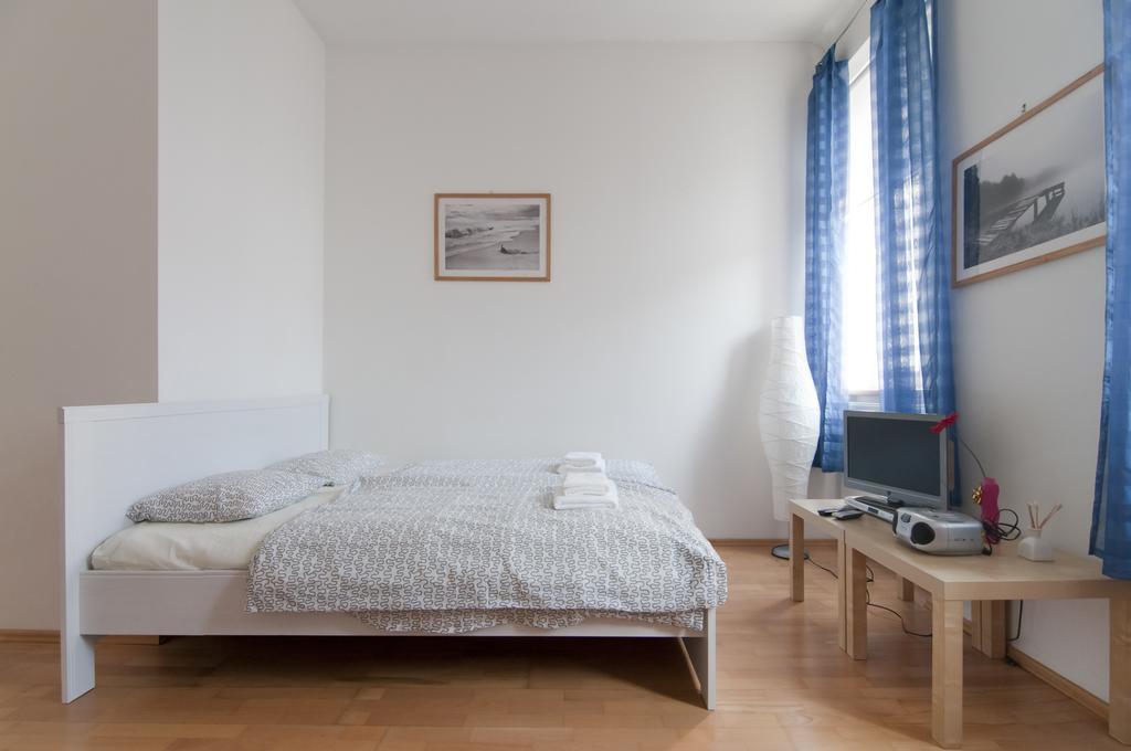 Premium Apartments Klimschgasse Viena Quarto foto