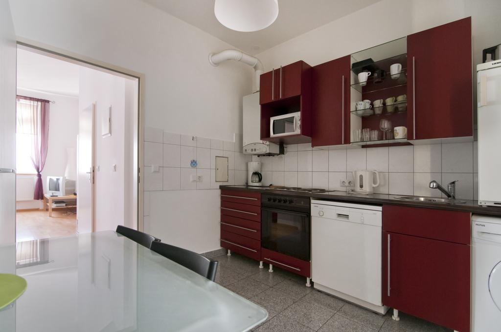 Premium Apartments Klimschgasse Viena Quarto foto