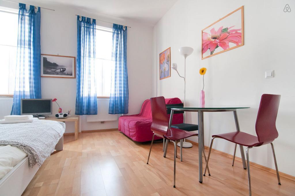 Premium Apartments Klimschgasse Viena Quarto foto