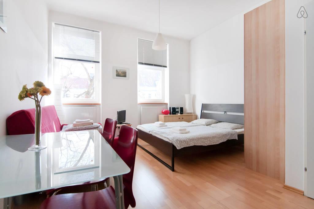 Premium Apartments Klimschgasse Viena Quarto foto